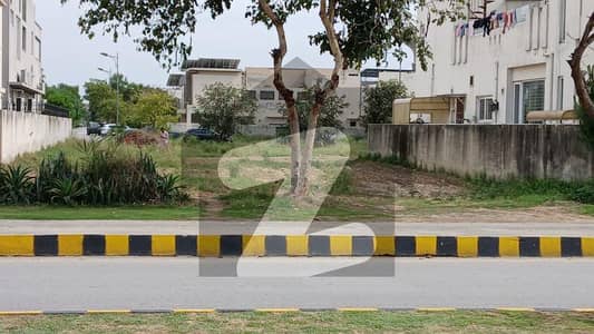 ڈی ایچ اے فیز 1 ۔ سیکٹر ایل ڈی ایچ اے فیز 1,ڈی ایچ اے ڈیفینس,ملتان میں 1 کنال رہائشی پلاٹ 37.0 لاکھ میں برائے فروخت۔ ڈی ایچ اے فیز 1 ۔ سیکٹر ایل ڈی ایچ اے فیز 1,ڈی ایچ اے ڈیفینس,ملتان میں 1 کنال رہائشی پلاٹ 37.0 لاکھ میں برائے فروخت۔