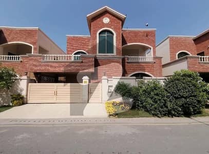 House Of 12 Marla For sale In Askari 3