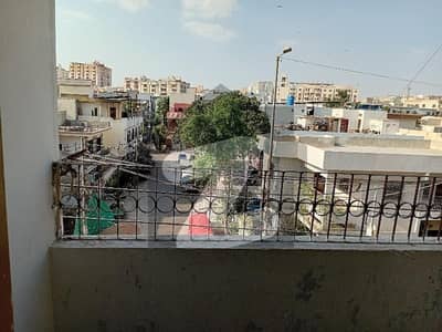 Ideal Upper Portion For rent In Gulshan-e-Iqbal - Block 13-D2 2 floor portion 3 bed lounge