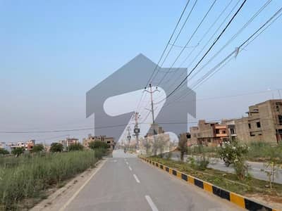 Centrally Located Prime Location Residential Plot In Sector 31 - Punjabi Saudagar City Phase 2 Is Available For sale Centrally Located Prime Location Residential Plot In Sector 31 - Punjabi Saudagar City Phase 2 Is Available For sale