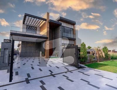 House For sale In Rs. 94500000