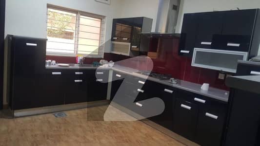 Livable House Is Available For Sale In F-11/2