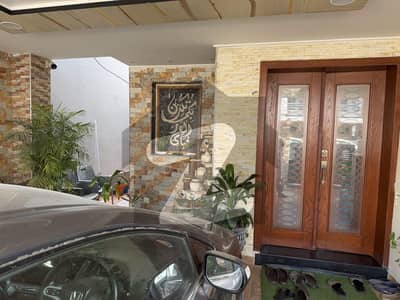 DHA VILLAS-9 MARLA DESIGNER VILLA AVAILABLE FOR SALE VISIT POSSIBLE