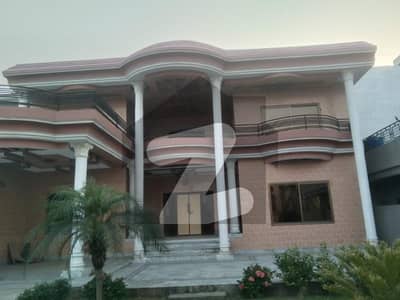 گکھڑ گوجرانوالہ میں 5 کمروں کا 1 کنال مکان 50.0 ہزار میں کرایہ پر دستیاب ہے۔
