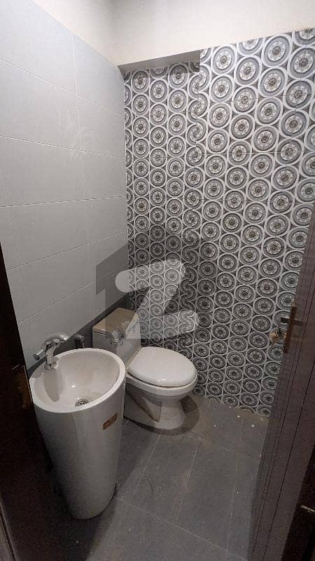 Small Bukhari Studio Apartment Available For Rent Small Bukhari Studio Apartment Available For Rent