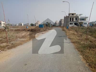 At Central Location Easy Access To 120 Feet Wide Road 5 Marla Plot For Sale