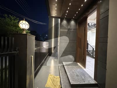 5 Marla Luxury Brand New House Near Park