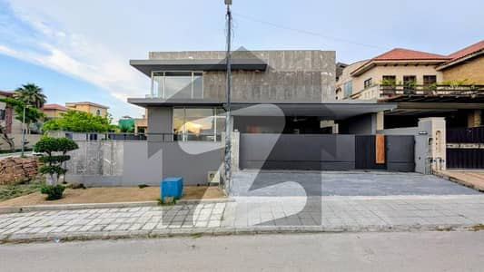 1 Kanal Double Heighted Lobby Design House For Sale In DHA I_R 1 Kanal Double Heighted Lobby Design House For Sale In DHA I_R