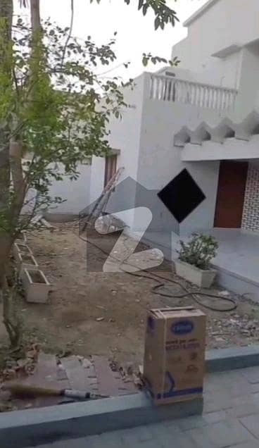 سندھی مسلم سوسائٹی - بلاک بی ایس ایم سی ایچ ایس ۔ سندھی مسلم سوسائٹی,جمشید ٹاؤن,کراچی میں 1 کنال مکان 16.5 کروڑ میں برائے فروخت۔