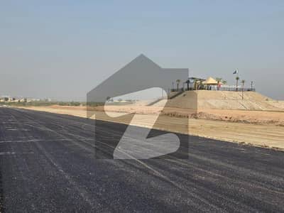 مارگلہ انکلیو مارگلہ ایونیو,اسلام آباد میں 10 مرلہ رہائشی پلاٹ 2.6 کروڑ میں برائے فروخت۔