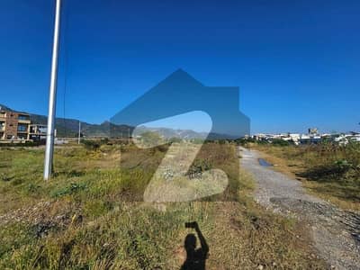 Affordable Residential Plot For sale In E-11/3 Affordable Residential Plot For sale In E-11/3
