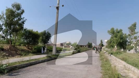 C-18 - بلاک بی سی ۔ 18,اسلام آباد میں 4 مرلہ رہائشی پلاٹ 30.0 لاکھ میں برائے فروخت۔