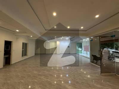 1800 Sq ft Hall available for Rent in Bahria phase 7 spring north commercial