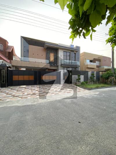 1 Kanal Luxury House For Sale In J Block Valencia Town Lahore