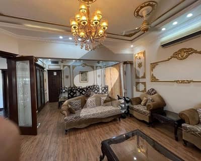 بحریہ ٹاؤن سیکٹر سی بحریہ ٹاؤن,لاہور میں 5 کمروں کا 10 مرلہ مکان 3.0 کروڑ میں برائے فروخت۔