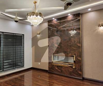 Spacious House Is Available In Bahria Town - Sector E For sale Spacious House Is Available In Bahria Town - Sector E For sale