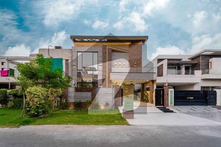 7-Marla Brand New Double Hight Lobby Modern House For Sale at Top Location