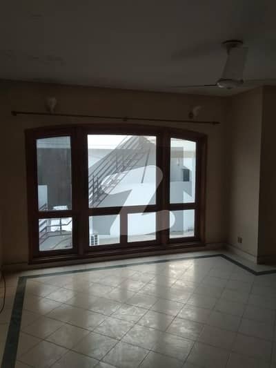 Garden Town 2 Kanal 4 Marla Corner House Prime Location