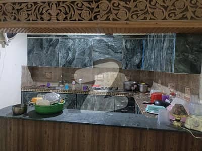 ای ۔ 11/4 ای ۔ 11,اسلام آباد میں 3 کمروں کا 10 مرلہ بالائی پورشن 65.0 ہزار میں کرایہ پر دستیاب ہے۔