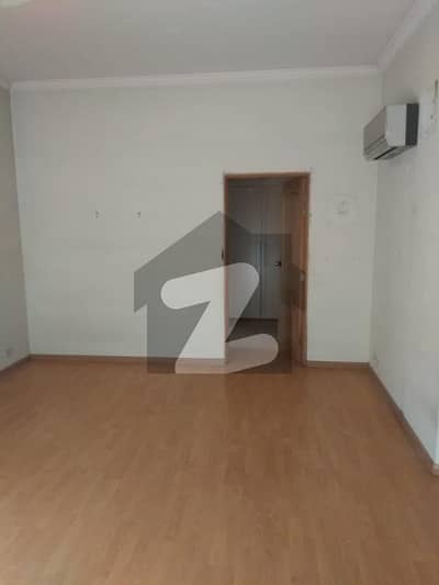 Flat For Sale In Cantt