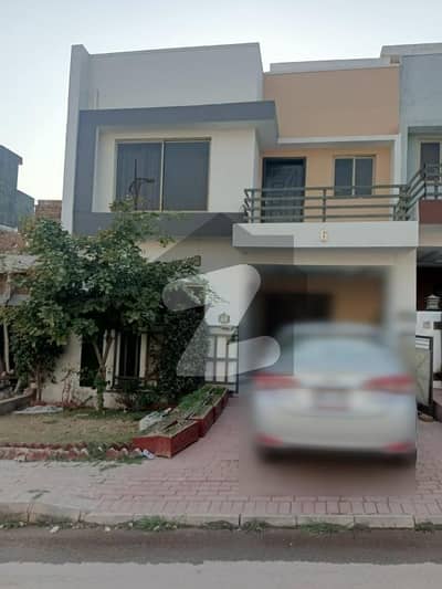بحریہ انکلیو - سیکٹر ایچ بحریہ انکلیو,بحریہ ٹاؤن,اسلام آباد میں 3 کمروں کا 5 مرلہ مکان 2.4 کروڑ میں برائے فروخت۔