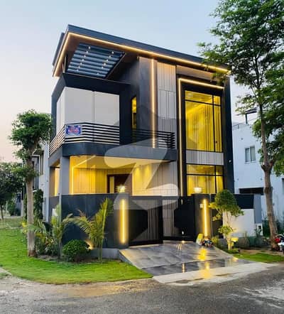 CORNER MODERN STYLISH LUXURY HOUSE FOR SALE IN DHA PHASE 5