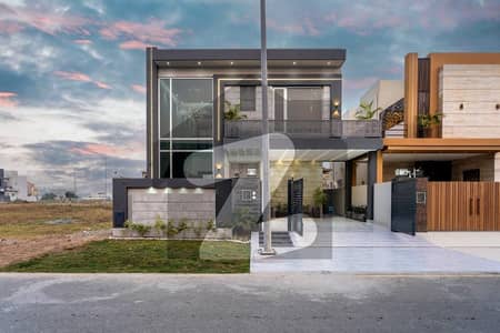 10-Marla Fully Modern House For Sale at Hot Location Near Park Commercial