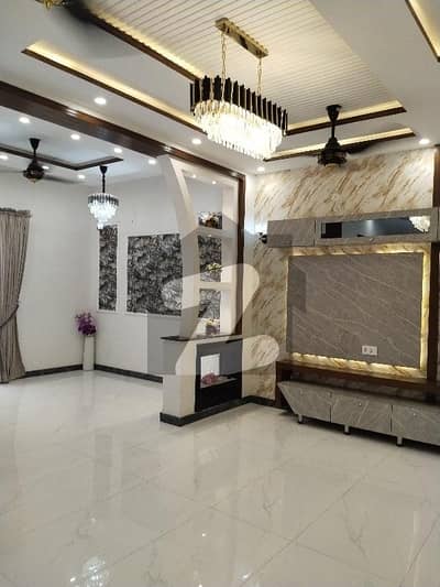 5 Marla Modern house for sale in jinha block Bahria twon Lahore