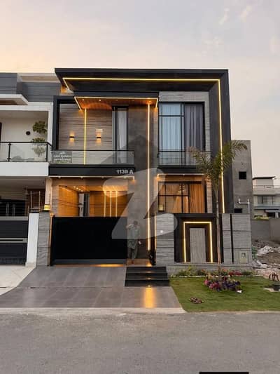 5 Marla Fully Furnished Out Class Stylish Luxury Bungalow For Rent In DHA Phase 9 Town Lahore