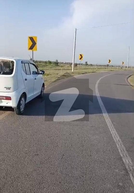 جھلم روڈ چکوال میں 15 کنال کمرشل پلاٹ 1.8 لاکھ میں برائے فروخت۔ جھلم روڈ چکوال میں 15 کنال کمرشل پلاٹ 1.8 لاکھ میں برائے فروخت۔