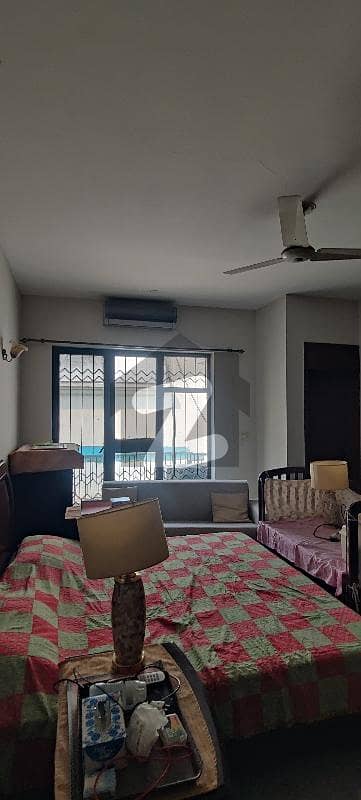 20 Marla Upper portion Available For Rent