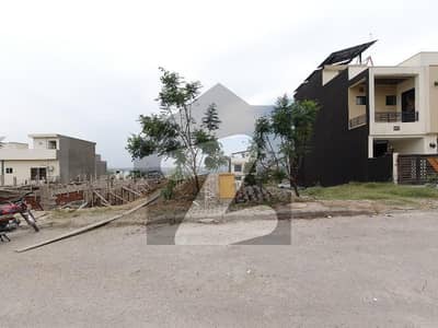Plot Is Available For Sale In Bahria Town Phase 8, Block M