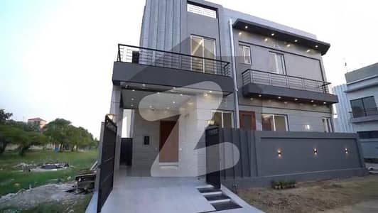 3 Bed Room House Available For Sale in DHA 9 Town