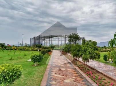 10-Marla Prime Location Plot Available For Sale in Zone-4 c1 Regi Model Town