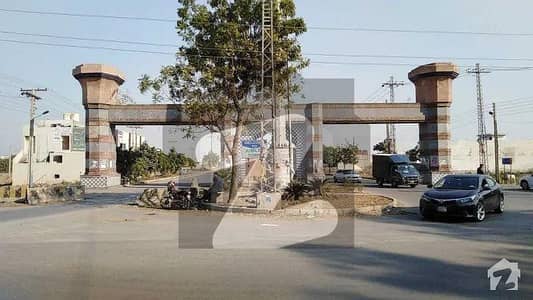 جوبلی ٹاؤن ۔ بلاک ڈی جوبلی ٹاؤن,لاہور میں 7 مرلہ رہائشی پلاٹ 1.28 کروڑ میں برائے فروخت۔