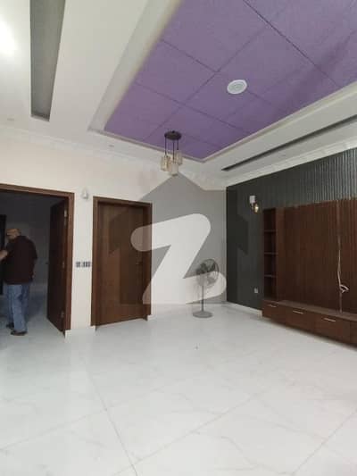 10 marla slighty use house for sale LDA Avenue1