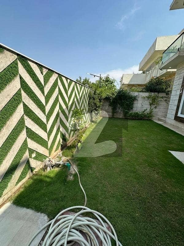 1kanal Luxury House For Sale 1kanal Luxury House For Sale