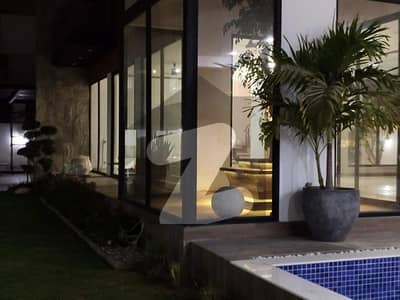 Luxurious Brand New 1000 Yards Bungalow For Rent