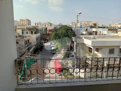 Upper Portion Sized 160 Square Yards Available In Gulshan-e-Iqbal - Block 13-D2