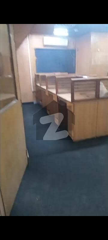 Semi furnished office  3rd floor lift standby generator 24 7 access