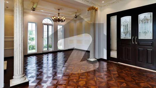 TASK EST OFFER : 05 Marla Modern House Good Location Reasonable Price In 9 TOWN DHA