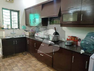 10 Marla upper portion In Eden city