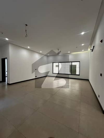 1 Kanal Upper Portion Like New available Hot Location In DHA Phase 1