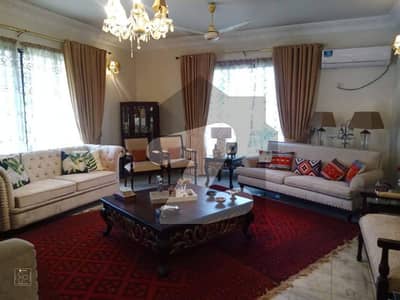 1Kanal Beautiful out House For Sale DHA Phase 3 Located prime 1Kanal Beautiful out House For Sale DHA Phase 3 Located prime