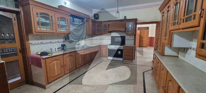 F-11 Brand New Separate Gate Upper Portion Excellent Proper Marbled Floor 500 SQY Proper 3 bedrooms 3 Attached Bathrooms Drawing Dining. TV lounge, Kitchen Powder Room, Parking 2 Cars, Servant Quarter