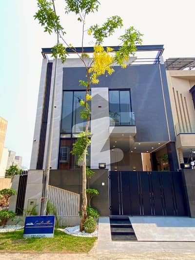 5 Marla Brand New Double Hight Lobby Luxury Residence Available For Sale in DHA 9 Town Near Park 100% Original Pics
