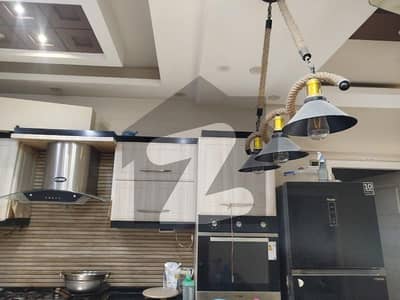 نارتھ ناظم آباد ۔ بلاک بی نارتھ ناظم آباد,کراچی میں 3 کمروں کا 6 مرلہ فلیٹ 2.1 کروڑ میں برائے فروخت۔ نارتھ ناظم آباد ۔ بلاک بی نارتھ ناظم آباد,کراچی میں 3 کمروں کا 6 مرلہ فلیٹ 2.1 کروڑ میں برائے فروخت۔