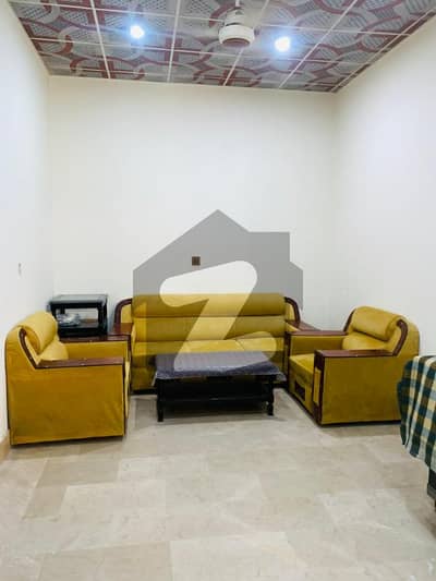 رحمان گارڈنز - ایگزیکٹو بلاک رحمان گارڈنز,فیصل آباد میں 3 کمروں کا 5 مرلہ مکان 1.3 کروڑ میں برائے فروخت۔