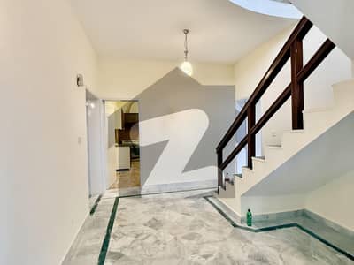 Beautiful 5 Bedroom House for Rent in Prime Location F-8 Islamabad | House for Rent in F-8 Islamabad | 5 Bedrooms Attached Baths | Spacious Luxury Family House