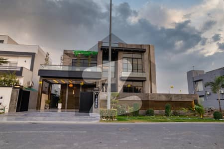 1 KANAL ELEGANT AND SEMI FURNISHED SUPER HOT LOCATED BUNGALOW IS AVAILABLE IN THE BEST BLOCK OF DHA LAHORE.